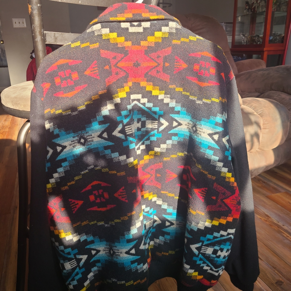 Pendleton Black and Multicolor Geometric Bomber J… - image 7